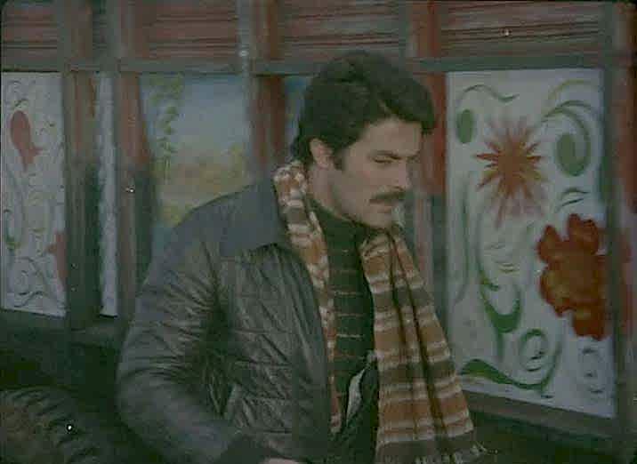 Selvi Boylum Al Yazmalım